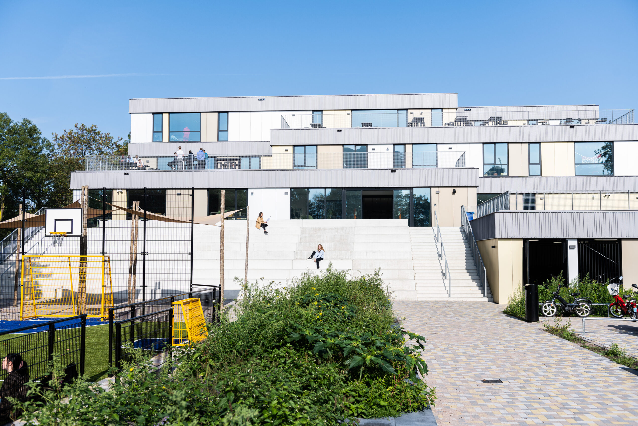 Ons nieuwe gebouw